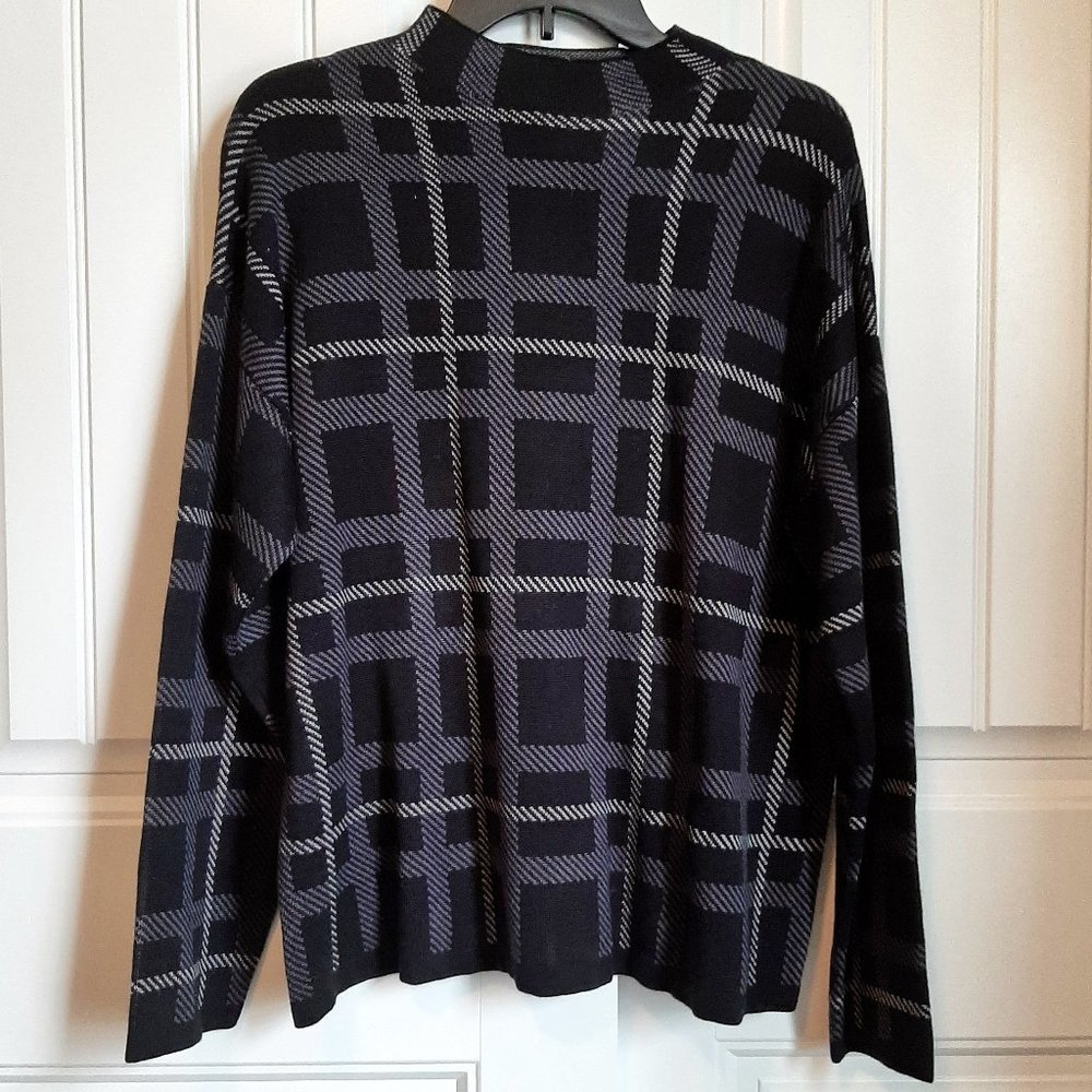 Anne Klein Black & Gray Plaid NWT Sweater SZ L